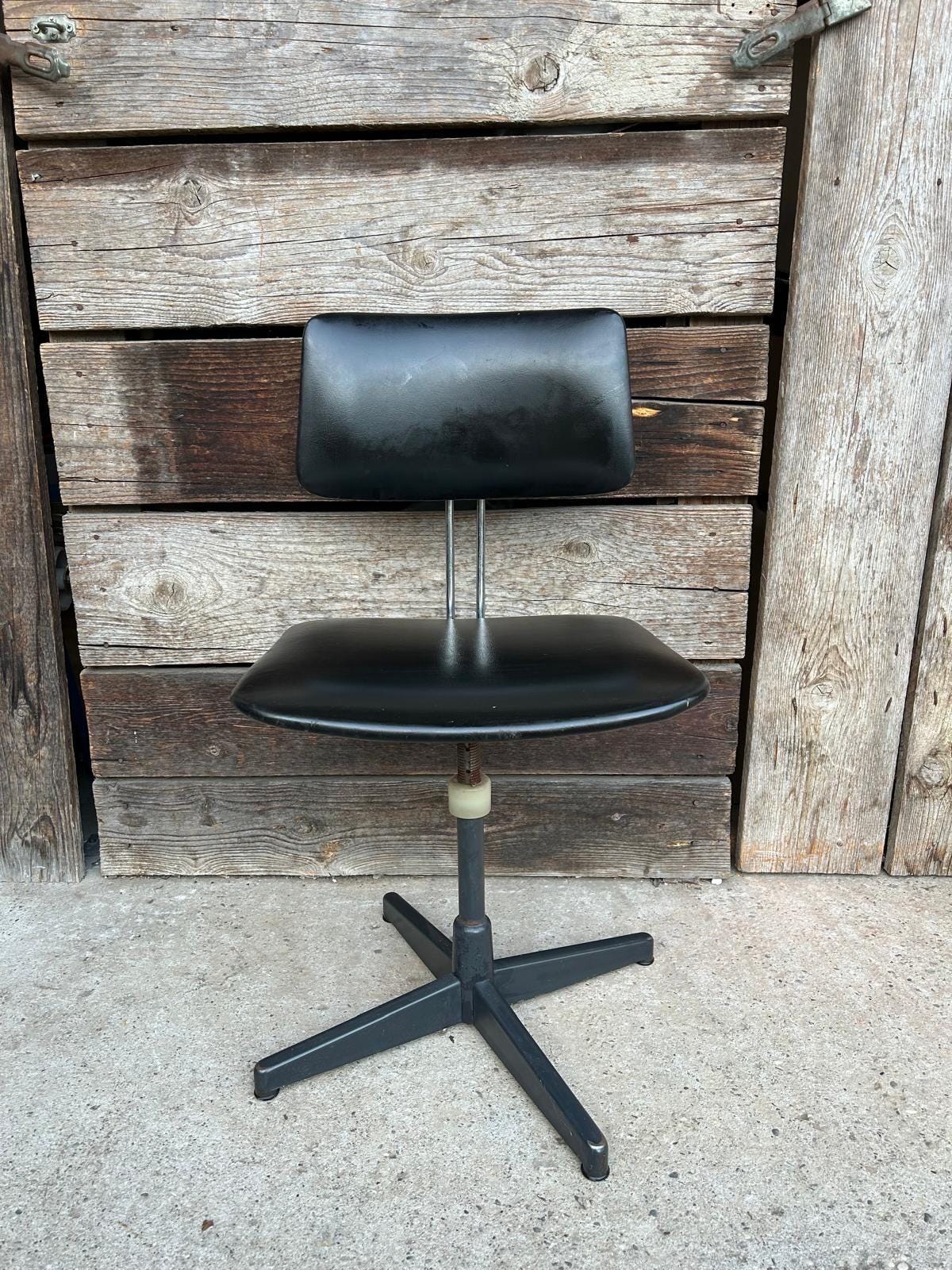 椅子 Vintage mid-century desk chair Vintage Retro Style Designer Office Desk Executive Chair in Black