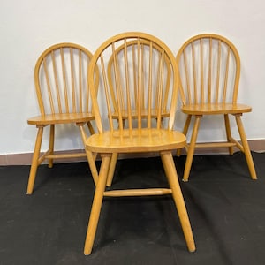 Sedie da pranzo intagliate in stile fattoria / Sedie retrò vintage / Anni &#39;80 / Sedie vintage / Sedie scandinave vintage, sedie di campagna, sedie da cucina