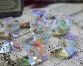 Dés en verre tranchant, jeu de dés D&D, jeu de dés polyédriques, dés en cristal à prisme dichroïque Donjons et Dragons