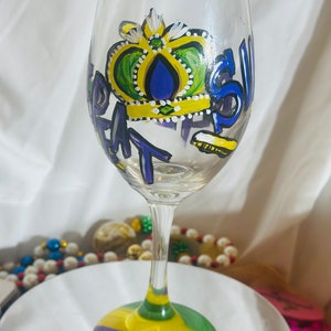 Mardi Gras Wine Glass - Sin Repent Repeat - 20oz Hand Painted - Purple, Green, Gold