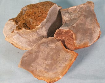 Set of 3 terrarium rocks – sharp-edged Texas chert for reptile and habitat decor