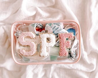 Clear Pink Letter Patch Hair SPF Face Sun Swim Bag Hair Pouch Travel Makeup Accessory Bag Toiletry Face SPF Sunscreen Pouch Carry On Ready