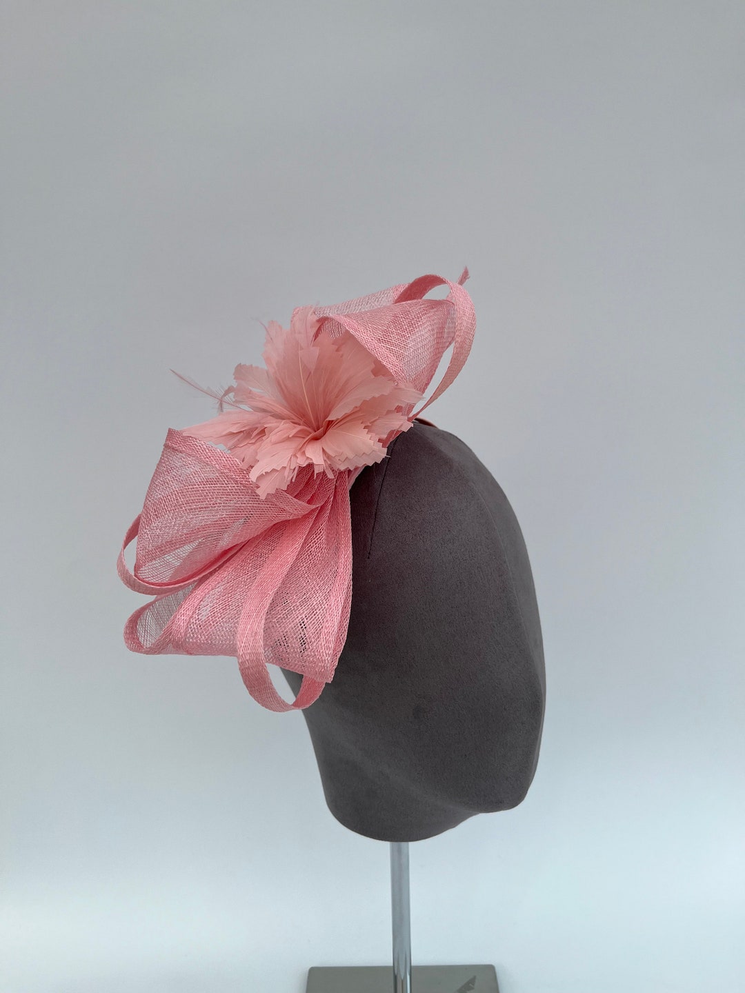 Pink Sinamay Looped Bow Fascinator With Feather Flower and  display picture 1