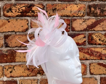 New white loop bow fascinator headband with pastel pink trimmed feathers