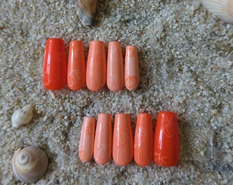 Presse de citrouilles sur les ongles