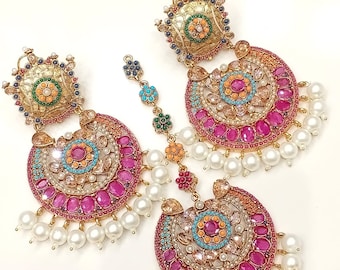 Nauratan Premium Quality Ohrringe-und Tikka Set / indisch pakistanische Shaadi Schmuck Hochzeit / Sabyasachi Bollywood /