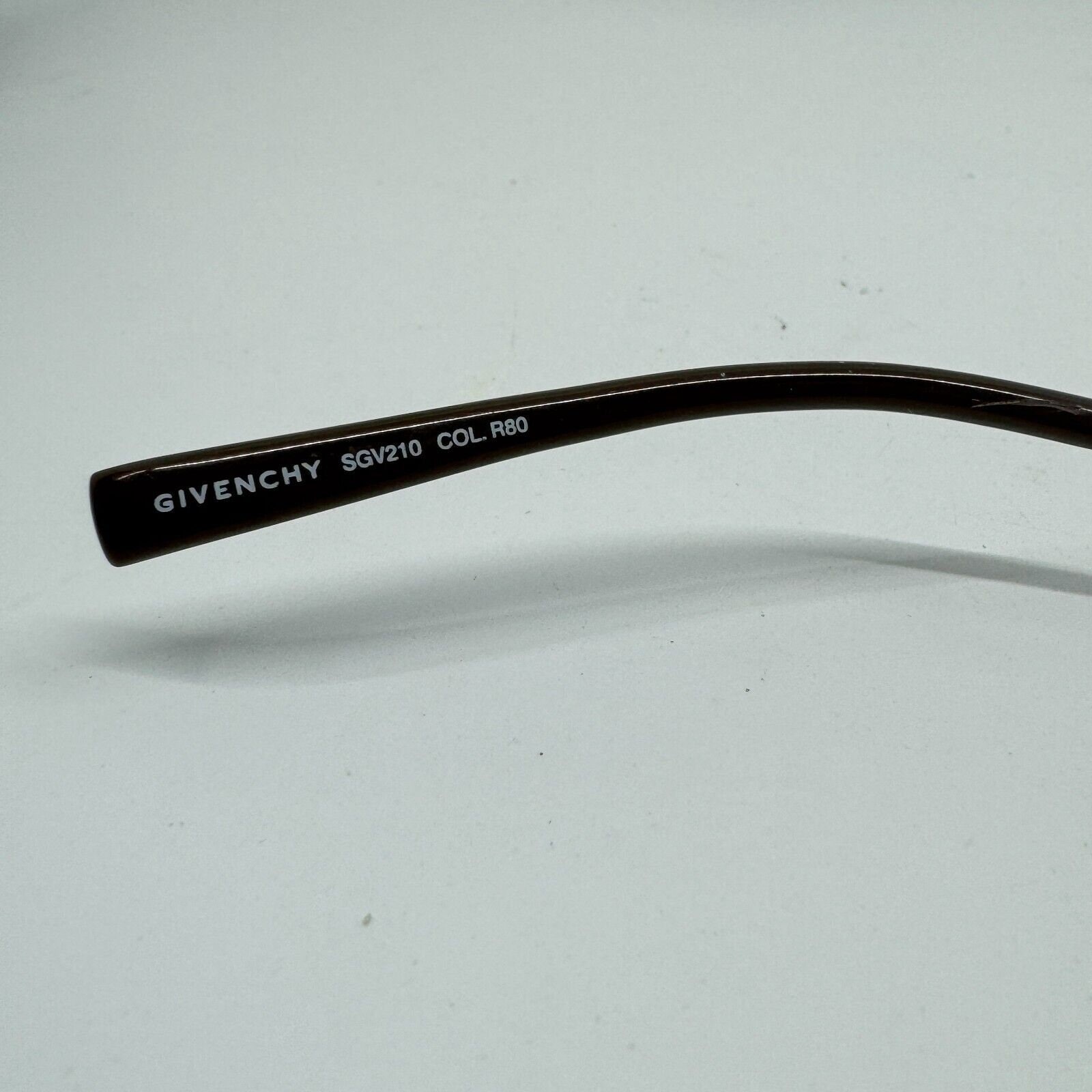 Givenchy SGV 210 Sunglasses Frames Only Gold Silver‎ Col.R80 H11743 Givenchy SGV 006 300 – Vintage Frames Company main image 4