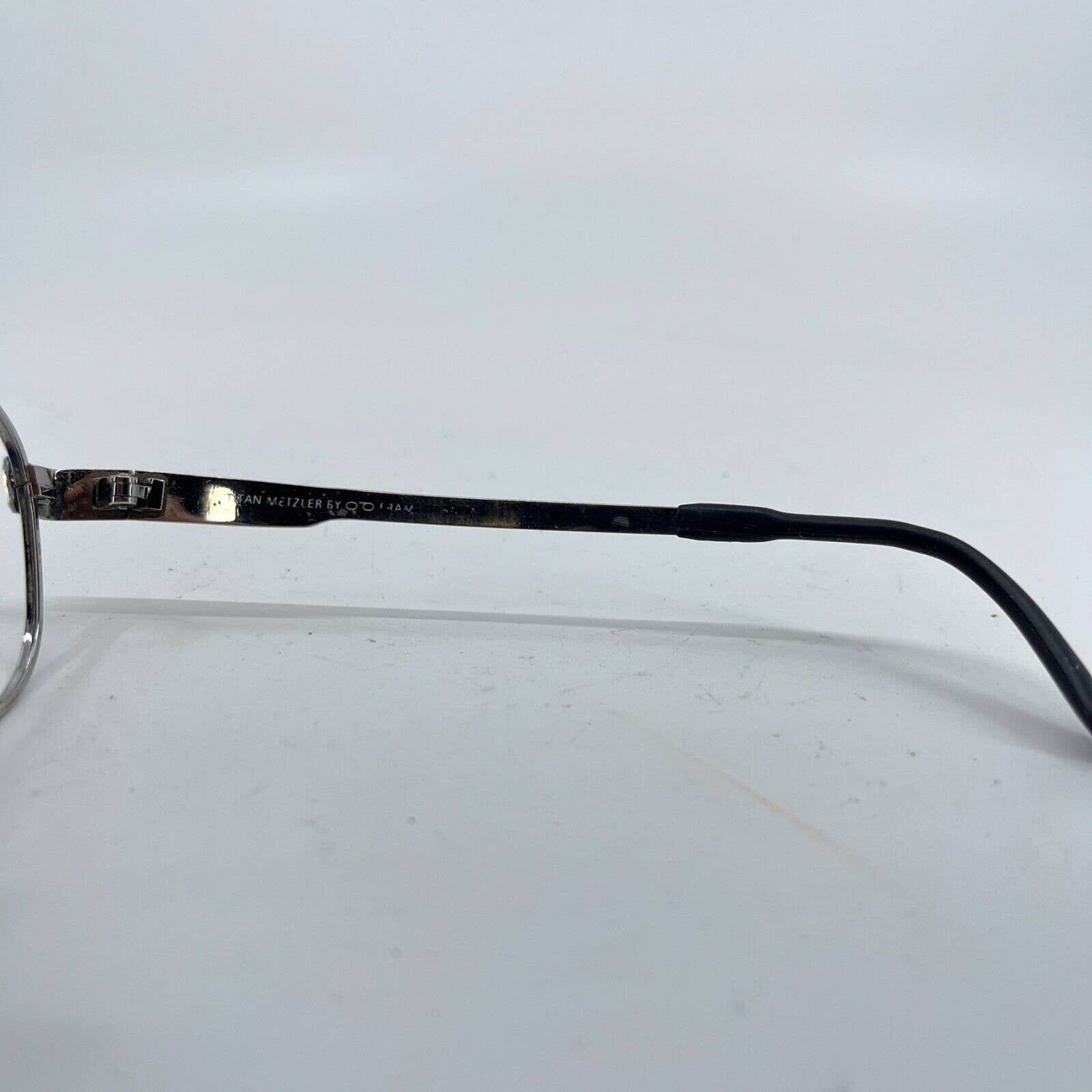 Titan by Metzler Eyeglasses Frames Sivler Gold Oval Full rim 56-16-140 H7169‎ Glasses Metzler 1680 90 main image 3