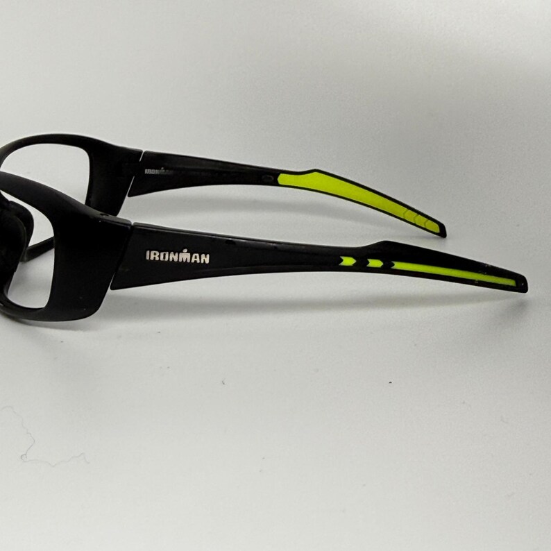 Ironman Foster Grant Recovery BLK AH0423 Sports Sunglasses Black Neon Green image 2