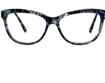 BCBGMAXAZRIA “RACY” NOS Black/White Marble‎ Sunglasses 55-16-140 20730 BCBGMaxAzria | Accessories | Bcbgmaxazria Sunglasses Appeal  main image 2