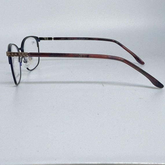BCBGMAXAZRIA Annalise Eggplant Eyeglasses Frame 52-17-135mm  display picture 1