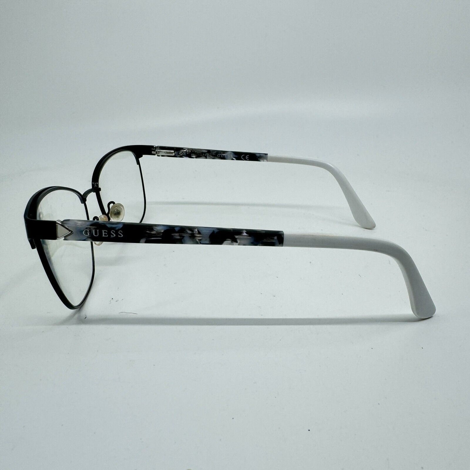 Guess Unisex GU22699 002 54-15-140 Black White Multicolor