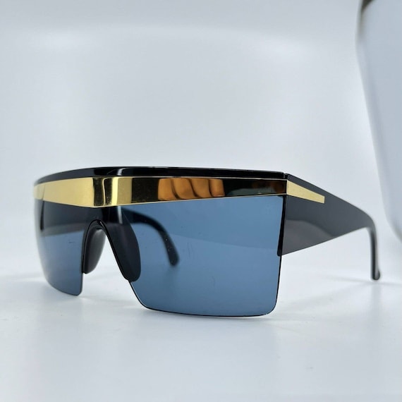 Gianni Versace Sunglasses UPDATE MOD 676 COL 852 … - image 2