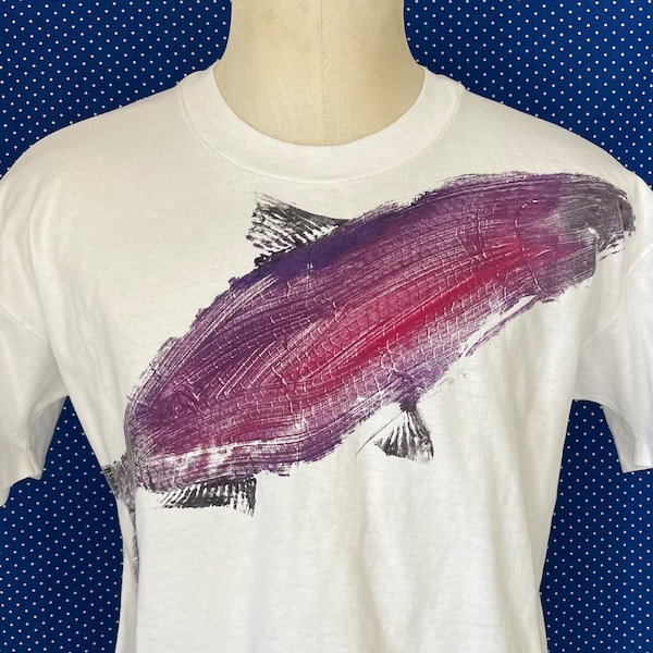 Beautiful vintage 1990’s brushstrokes art fish t-shirt, large