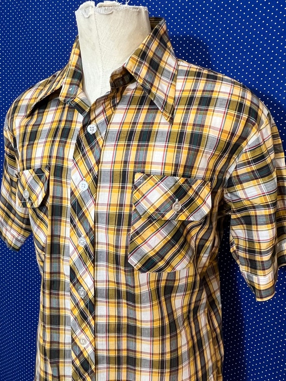 Vintage 1960’s-1970’s Bud Berma button-up plaid sh