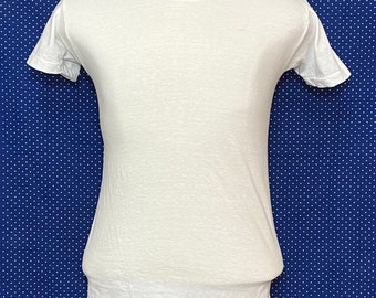 Vintage 1970’s Montgomery Ward blank white undershirt t-shirt, XS