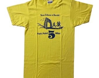 Deadstock Vintage 1980er Park Point 5 Miler Duluth Marathon T-Shirt, XS