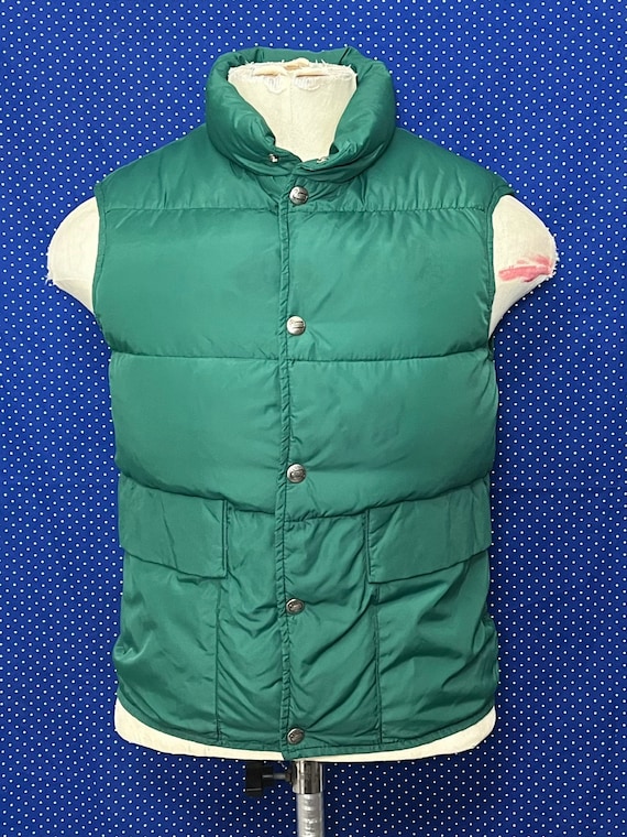 Vintage 1980’s Woolrich down filled puffer vest, s