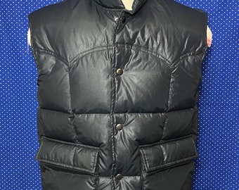 Vintage 1980’s shiny black Miller puffer vest, roomy small