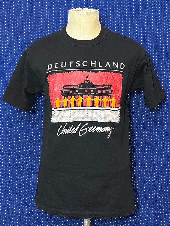 Vintage 1989-1990 fall of the Berlin Wall t-shirt… - image 2