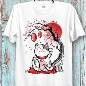 Maneki Neko Japanese Lucky Cat Chinese T shirt Unisex Top Cool Ideal Tee Top for Ladies and Gentlemen