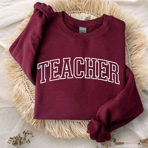 Retro teacher Sweatshirt, Teacher Appreciation Gift, Back To School, New Teacher Gift, Elementary School Teacher, Team Teacher Shirt