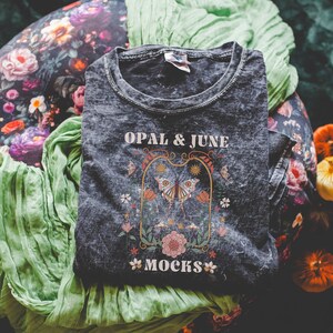 Distressed Mineral Washed Graphic T-shirt main image 0