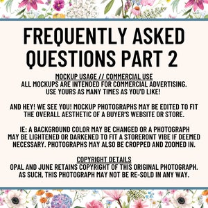 Pu&ograve; includere: Una grafica blu e bianca con il testo "Frequently Asked Questions Part 2". Il testo descrive l'uso commerciale dei mockup e i dettagli sul copyright delle fotografie originali.