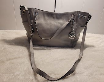 Micheal Kors purse