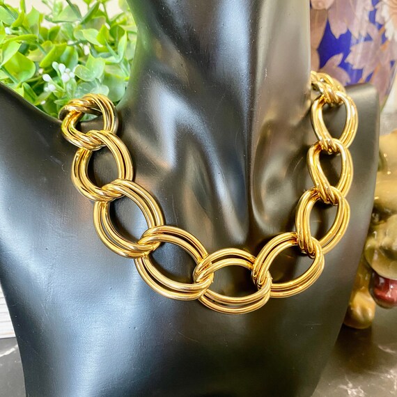 Gold Large Double-Link Curb Chain Necklace - image 4