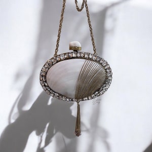 Shell Clutch |  White Authentic Shell Clutch With Mother of Pearl | Evening Clutch | Beach Wedding Day Clutch | Wristlet | Gift for her