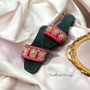 Red Velevet Kholapuri Bridal Slip On Summer Slides |Khussa/Juttis | Pakistani/ Indian Handmade Punjabi Jutti | Kholas | Summer Sandals