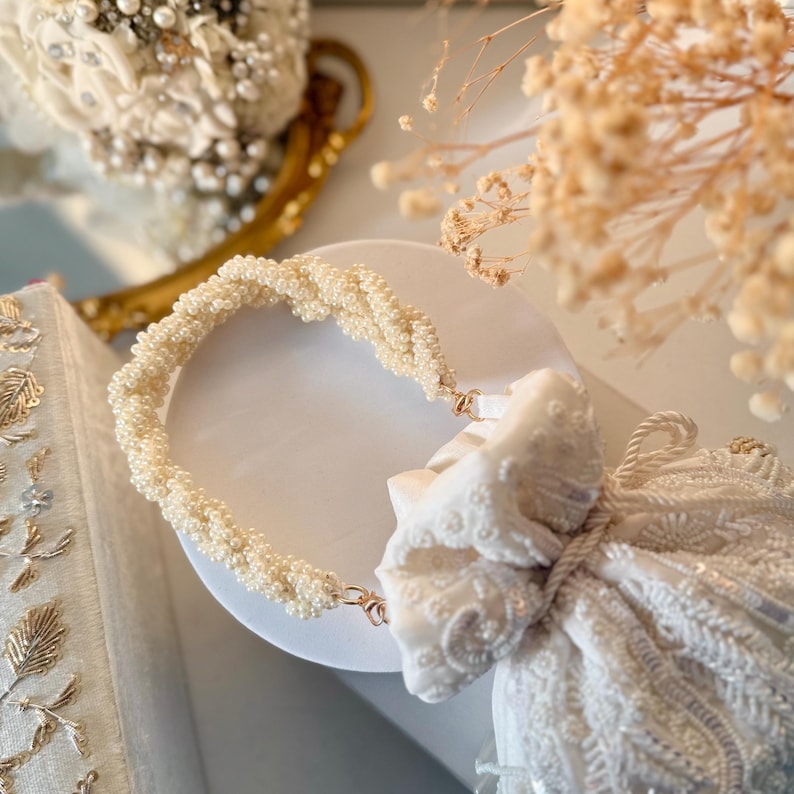 Handmade Ivory Beaded Potli Bag: Bridal Wedding Purse - Etsy