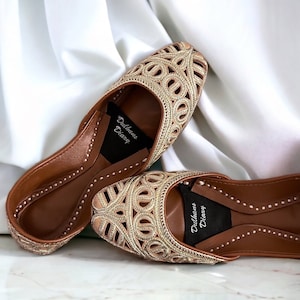 Handmade Gold Tilla Khussa Jutti: Cutwork Wedding Shoes