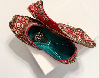 Handmade Deep Red Velvet Bridal Khussa Jutti: Pakistani Wedding Shoes