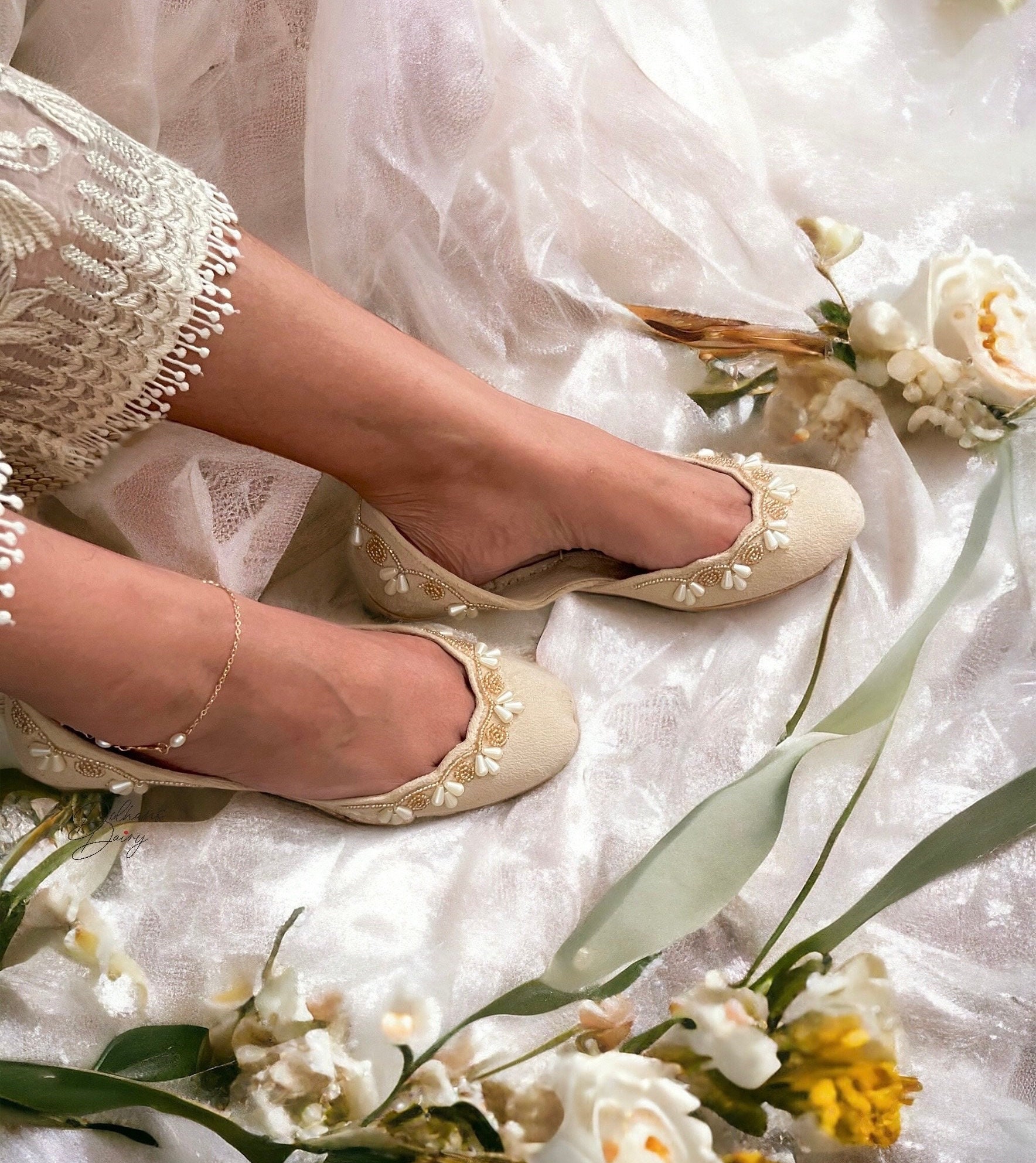 Pearl Bridal Khussa: Handmade Beige Velvet Pakistani Jutti