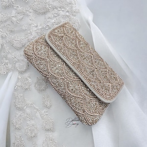 Bridal Beaded Clutch | White /Silver/ Gold / Rosegold Evening Brides Purse | Wristlet Clutch | Wedding day Purse | Gift for her | Gift Idea