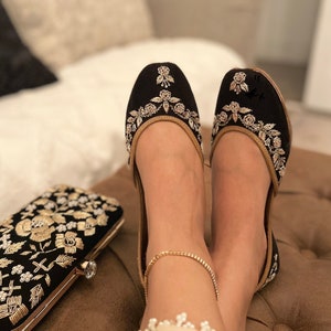Black Valvet Khussas/Juttis | Zardozi Work Punjabi Jutti | Women wedding shoes | Party Shoes