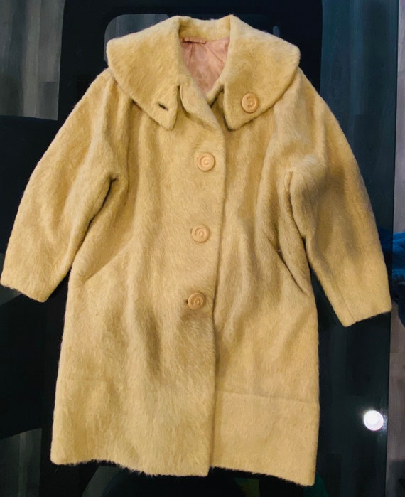 Vintage women’s coat / Retro coat / Swing style coat. Gem