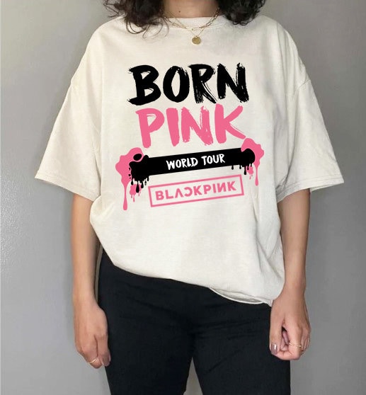 Discover Camiseta Blackpink Born Pink Tour Mundial 2022 2023 para Hombre Mujer