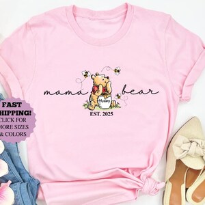 Camiseta Disney Mama Bear Est 2025, Moletom engraçado Mama, Presente para o Dia das Mães, Camiseta personalizada da Vovó Ursinho Pooh, Moletom com capuz para anúncio de gravidez