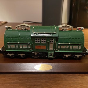 1992 Lionel Train by Avon 1928 381E Locomotive Green