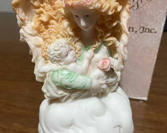 1996 Roman Seraphim Classics Angel Heaven Sent Collection “Pure At Heart” Music Box, #78065  B51