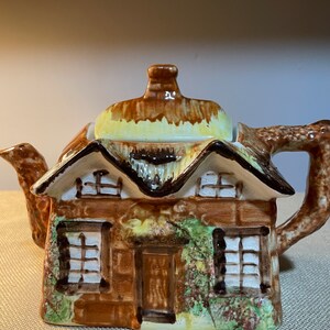 Vintage Price Kensington Ye Olde Cottage Ware 6.5” Tall Teapot, Read Details