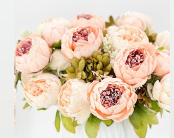 Bouquet di peonie di seta color champagne: composizione floreale artificiale a 13 steli