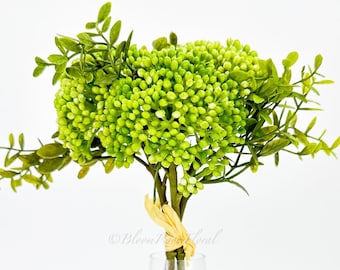 3 stems Dark Green Berry Fruit Stem, Artificial Filler, High-Quality Realistic Kitchen/Wedding/Home Decoration Gift Decor Floral