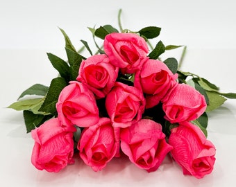 Tallo de capullo de rosa rosa intenso de tacto real: látex artificial floral de 18"
