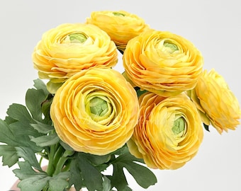 Tige de renoncule en soie jaune | Fleur artificielle réaliste, 20 pouces