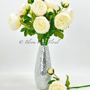 Real Touch vit pionstjälk: Lyxig konstgjord blomsterdekoration bild 4