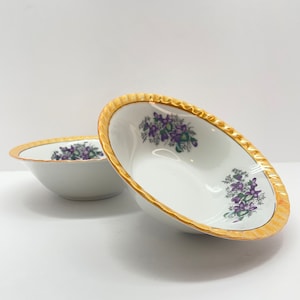Set von 2 Vintage Yamatsu Lusterware Schalen 18 cm mit Goldrand und lila Blumen
